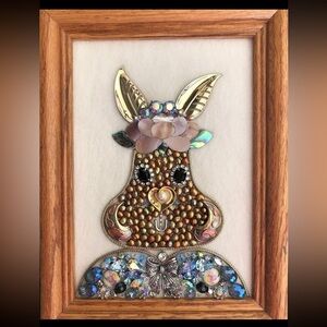 Vintage Jewelry Art Easter Rabbit